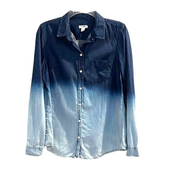 Old Navy Tops - Womens ls chambray button down